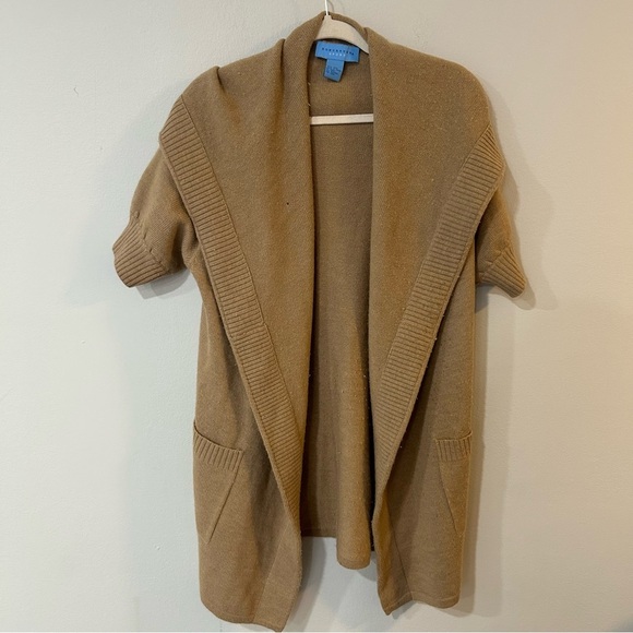 Doncaster Sport Tan 100% Wool Open Front Short Sleeve Hooded Sweater Size Medium - Picture 1 of 4